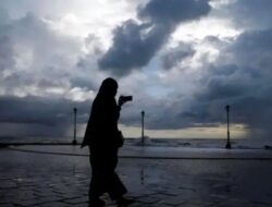 Maharashtra Weather Update: राज्यात दुहेरी संकट, शेतकऱ्यासाठी अलर्ट, ‘या’ जिल्ह्यांत पावसाचा इशारा