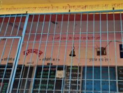अशैक्षणिक कामे कमी करताना शिक्षकांच्या दुबार व्यवसायाचे काय?