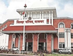 “चौकशी अहवाल जाऊनही मिळेना कारवाईला मुहूर्त” जिल्हा परिषदेच्या उपमुख्य कार्यकारी अधिकाऱ्यांचा मोहन पाचलकरला आशीर्वाद?