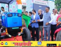 एक एकर नांगरणीसाठी केवळ ३०० रुपये खर्च, देशातील पहिल्या ई- ट्रॅक्टरची ठाण्यात नोंदणी, परिवहन मंत्री म्हणाले…