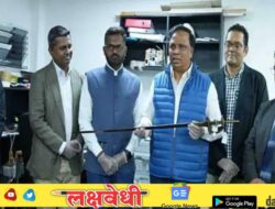 राजे रघुजी भोसले यांची तलवार राज्य सरकारच्या ताब्यात; १८ ऑगस्टला तलवारीसह मंत्री शेलार मुंबईत दाखल होणार