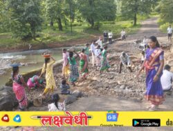 माडविहरा-हुंबरण रस्त्यावर श्रमदानातून तात्पुरत्या पुलाची उभारणी